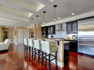 4555 Main St APT 503, Kansas City, MO 64111