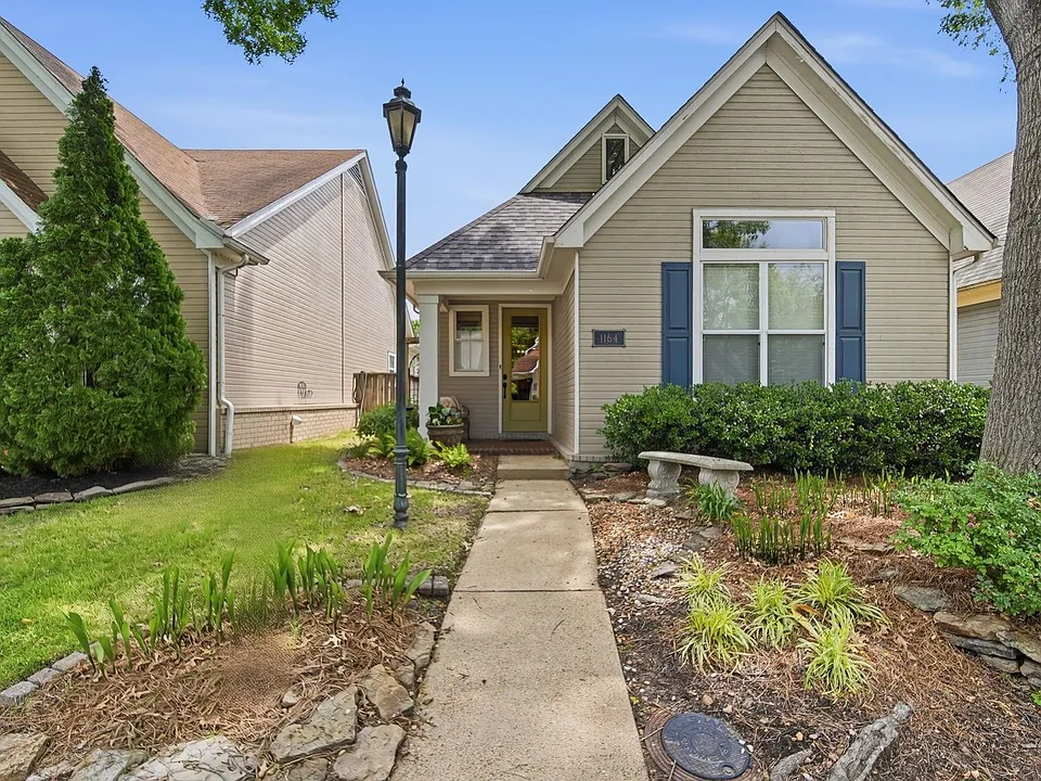 1164 Misty Isle Dr