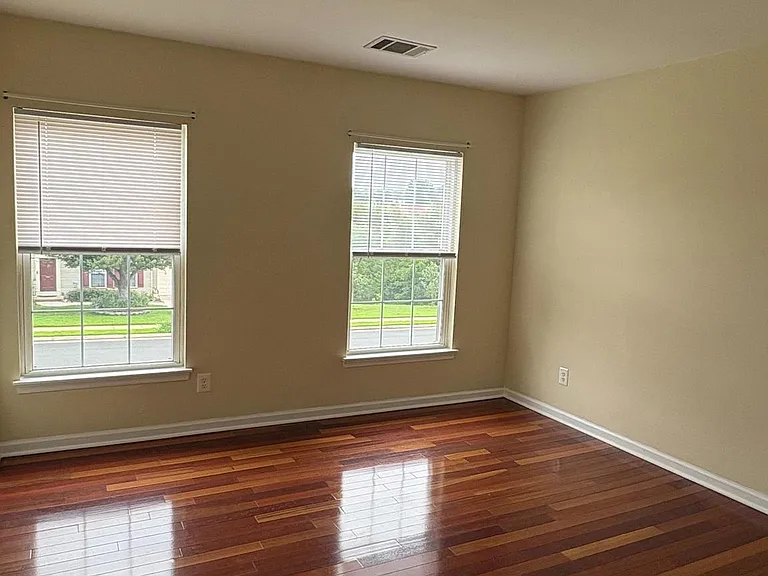 8061 Station Rd — Photo 14
