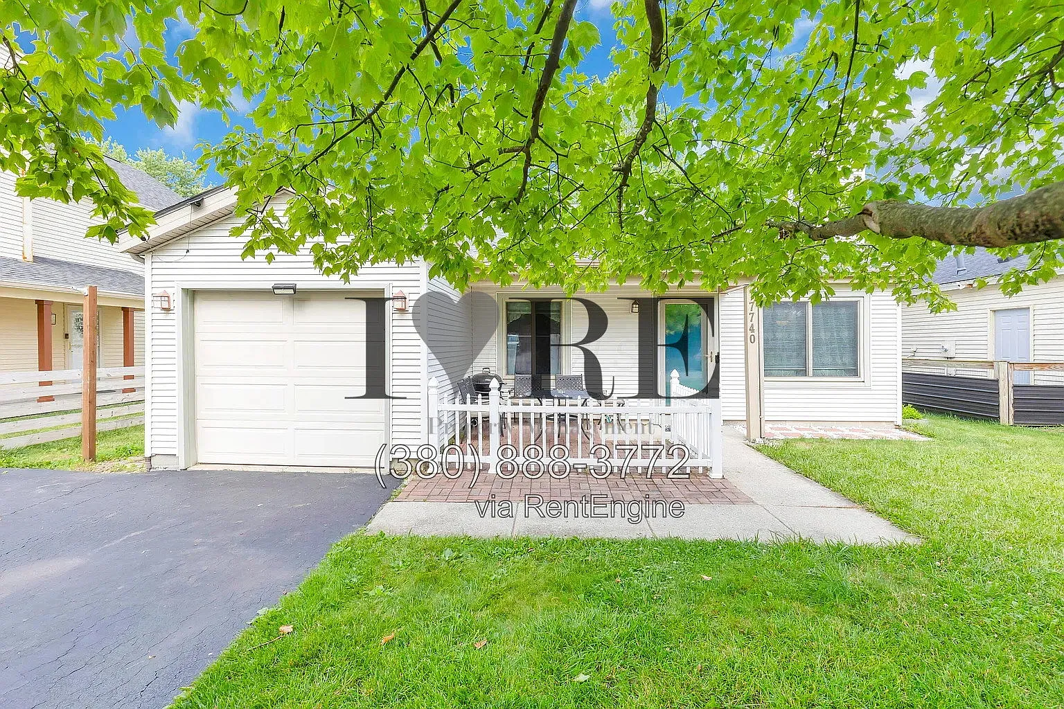3 bed, 2.0 bath, 1198 sqft, $2,400 — Photo 1