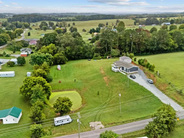 1185 Chestnut Grove Rd, Dandridge, TN 37725