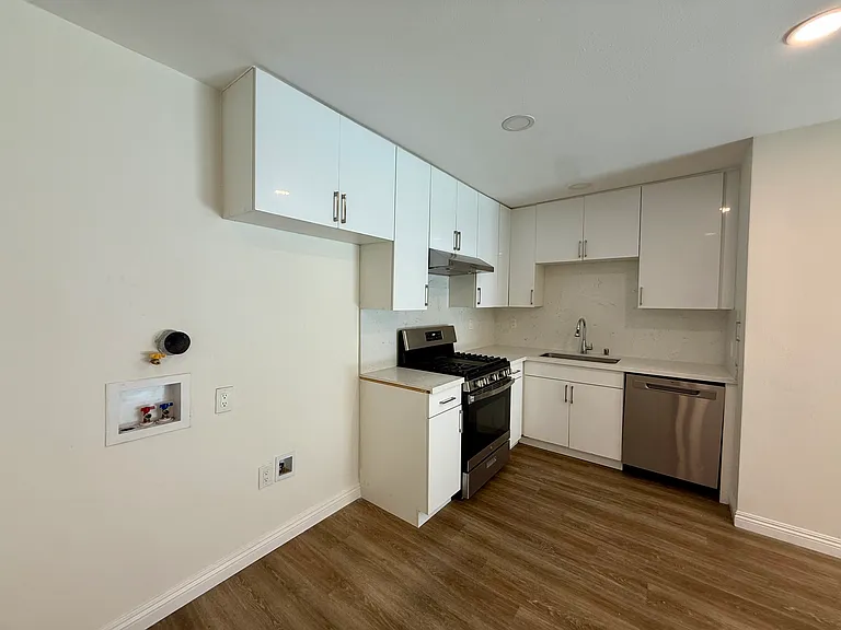 11725 Keith Dr — Photo 5