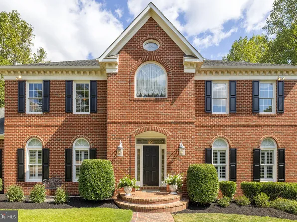 7555 Cannoneer Ct, Warrenton, VA 20186