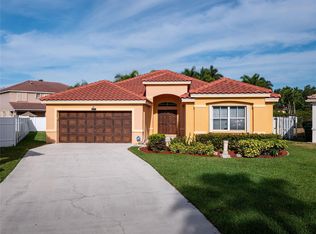 1577 Elm Grove Rd, Weston, FL 33327