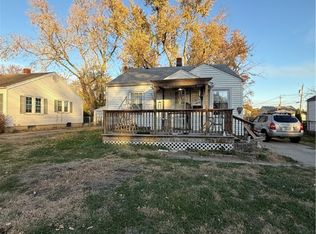 1020 N Oakcrest Ave, Decatur, IL 62522