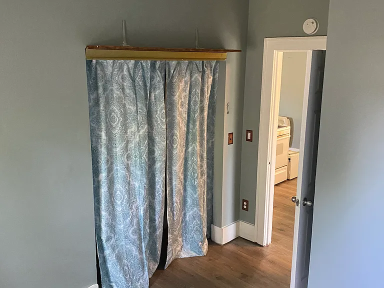 Master bedroom 8' closet