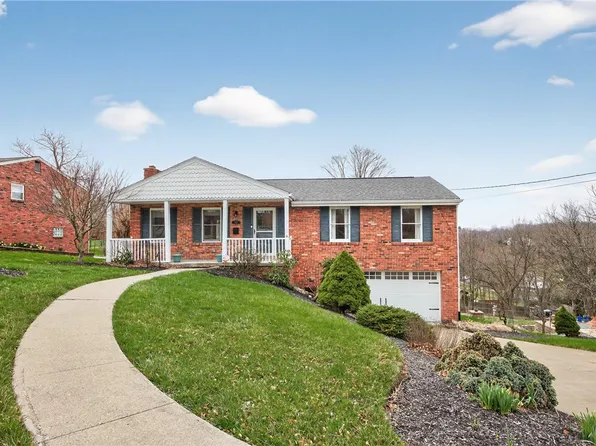918 Willow Glen Dr, Bethel Park, PA 15102