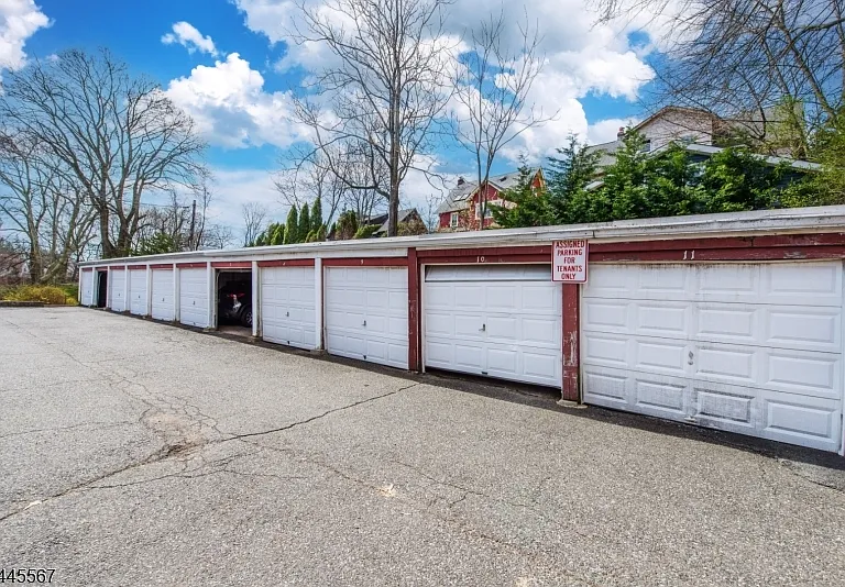 370 Claremont Ave #A7 — Photo 25