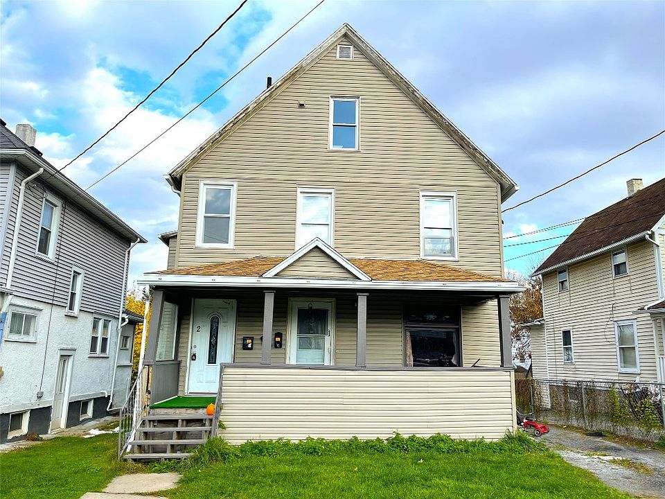 1st image of 221 Willow St
