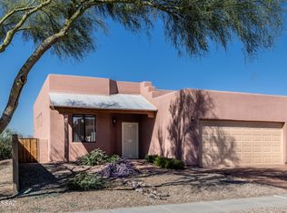 32 S Happy Valley Saddle Dr, Tucson, AZ 85748
