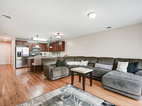 5th image of 102-12 Rockaway Beach Blvd #3C