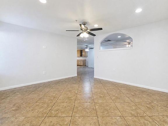 2nd image of 85815 Avenida Raylynn