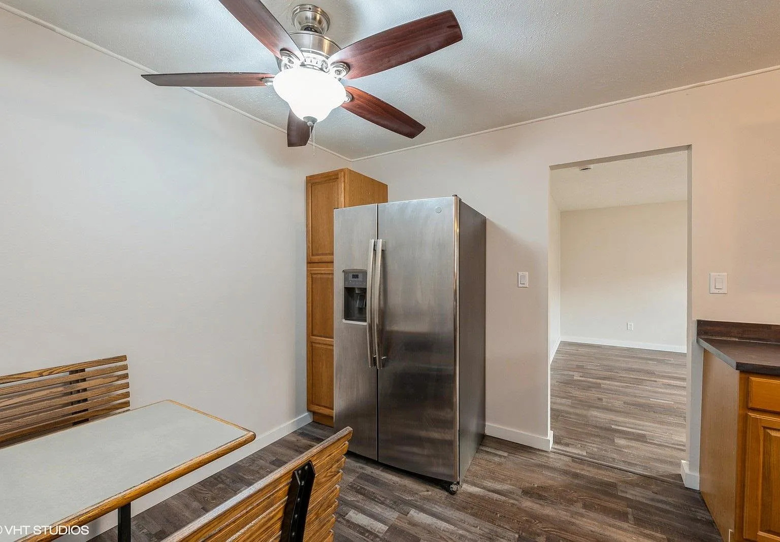 3 bed, 1.5 bath, 1100 sqft, $1,790 — Photo 4