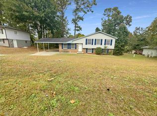 2590 Crabapple Ln, Morrow, GA 30260