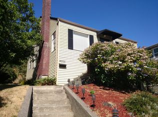 4009 Fauntleroy Way SW, Seattle, WA 98126