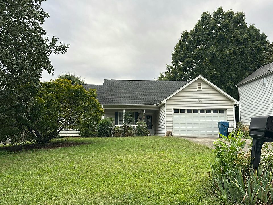 1st image of 339 Spring Falls Dr