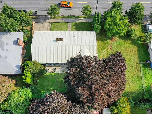 5th image of 741 Goerig St
