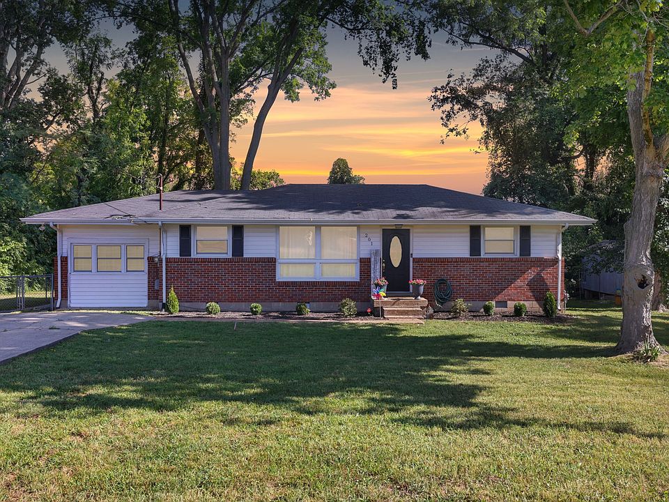 1st image of 201 Belaire Dr