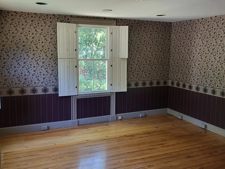 1588 Saybrook Rd #A — Photo 6