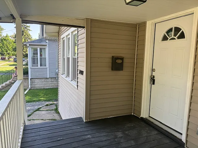 18408 Morris Ave — Photo 3
