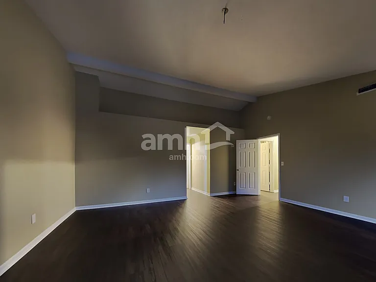 10755 Talisman Dr — Photo 12