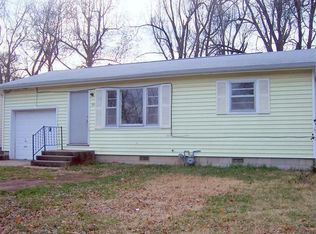 1117 N Davies Ave, Springfield, MO 65802
