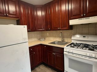 27 Rocco St #C7, Belleville, NJ 07109