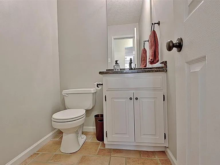 212 Brighton Path — Photo 26