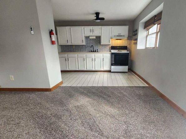 10 Samantha Ln APT C