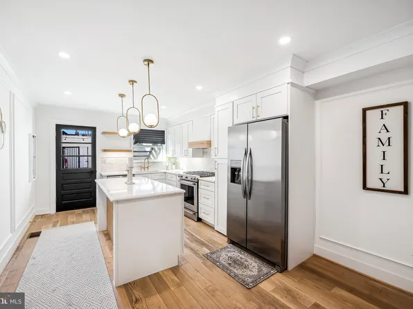 18 S Arlington Ave, Baltimore, MD 21223
