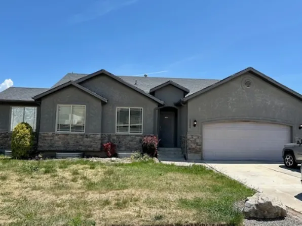 3988 S Lake Vista Dr, Saratoga Springs, UT 84045