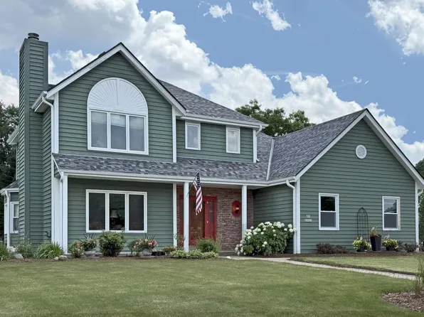 N53W15321 Balsam DRIVE, Menomonee Falls, WI 53051