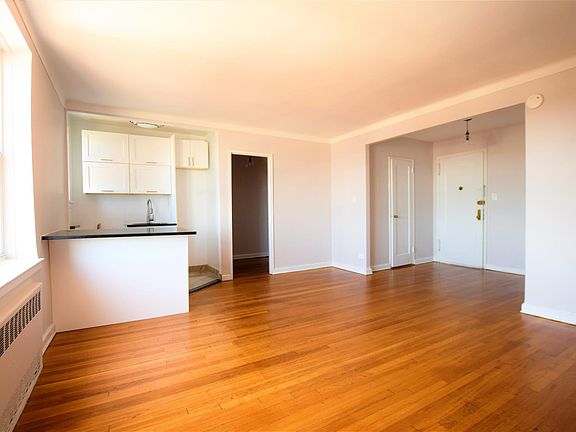 2nd image of 8655 Bay Pkwy APT F2