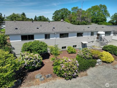6424 32nd Avenue S, Seattle, WA, 98118