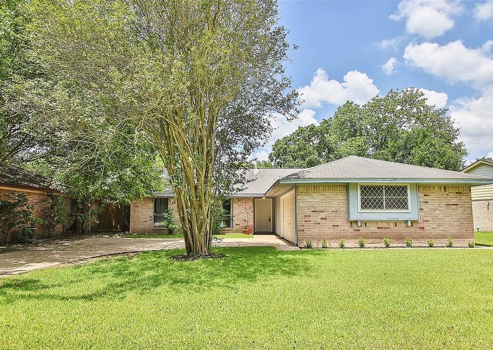 1st image of 6714 Winding Trace Dr