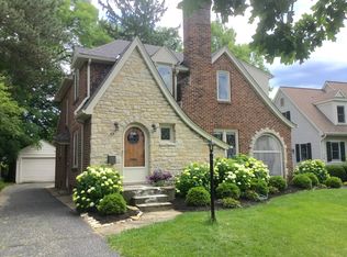 43 W Southington Ave, Worthington, OH 43085