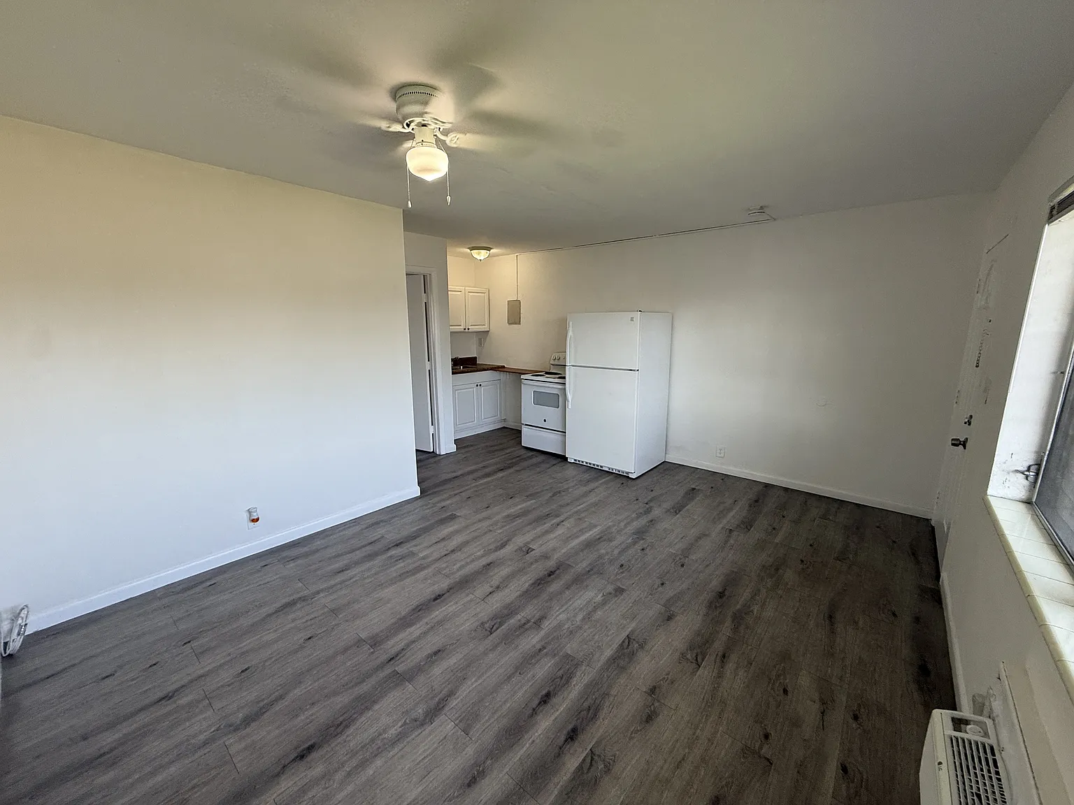 6014 Fillmore Street - 2S — Photo 3