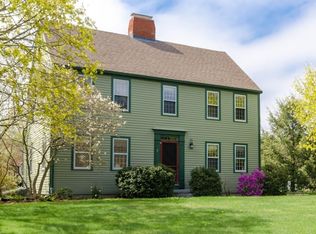 27 Little Pond Rd, Merrimac, MA 01860