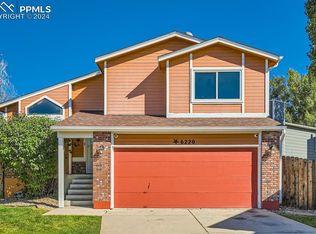 6220 Dry Gulch Ct, Colorado Springs, CO 80922