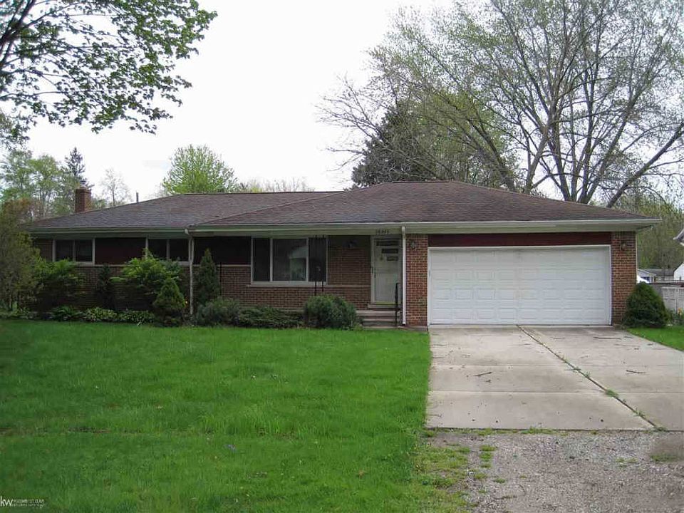 1st image of 38386 Winkler St