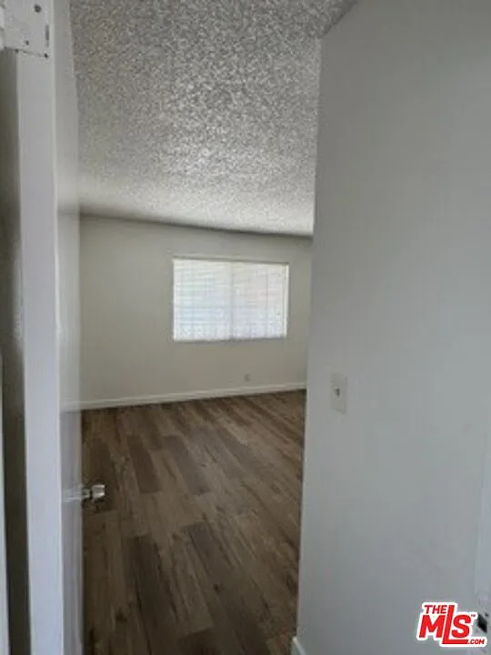 2 bed, 2.0 bath, 1350 sqft, $2,150 — Photo 3