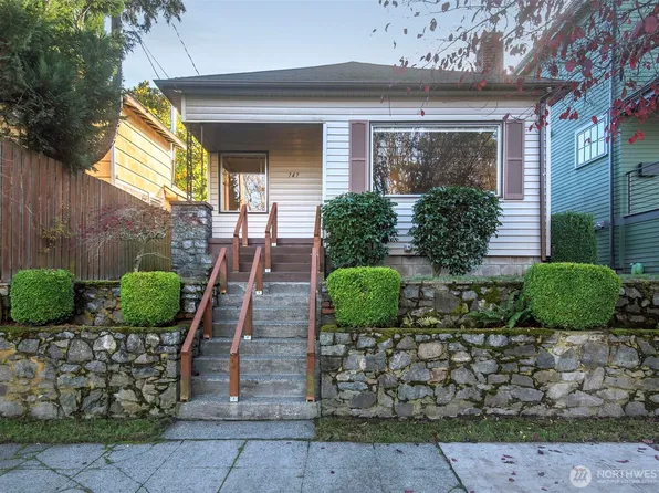 747 N 78th Street, Seattle, WA 98103