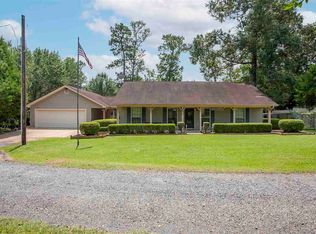 9922 E Lakey Dr, Silsbee, TX 77656