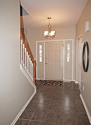 3rd image of 5 Ashview Dr