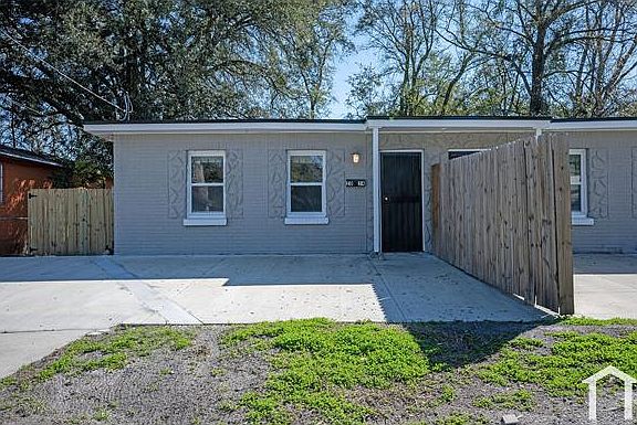 2nd image of 2034 W 11th St #2034