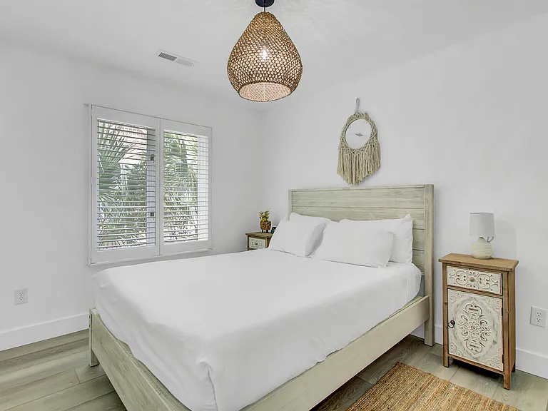 9 Edgewater Aly — Photo 9