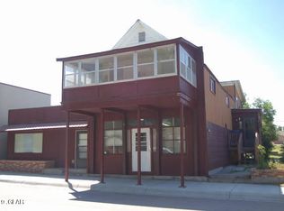 17 Front St N, Cascade, MT 59421