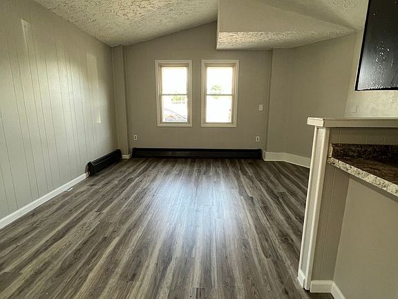 5th image of 514 W 16th St APT 1