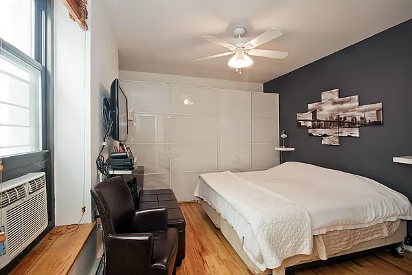 Sold by Town Residential | media 15