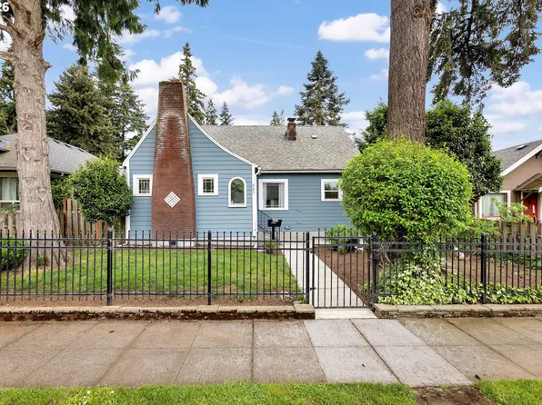 507 W 33rd St, Vancouver, WA 98660